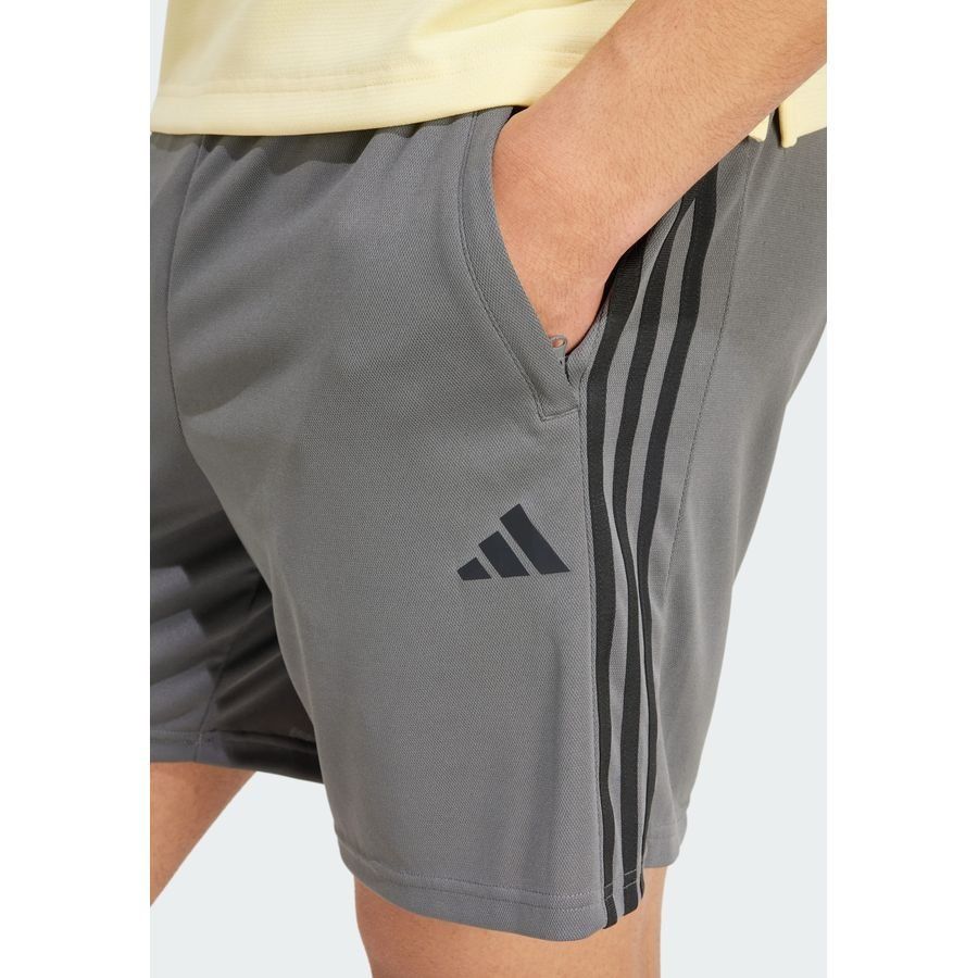 Adidas Short d'entraînement en piqué Train Essentials 3-Stripes