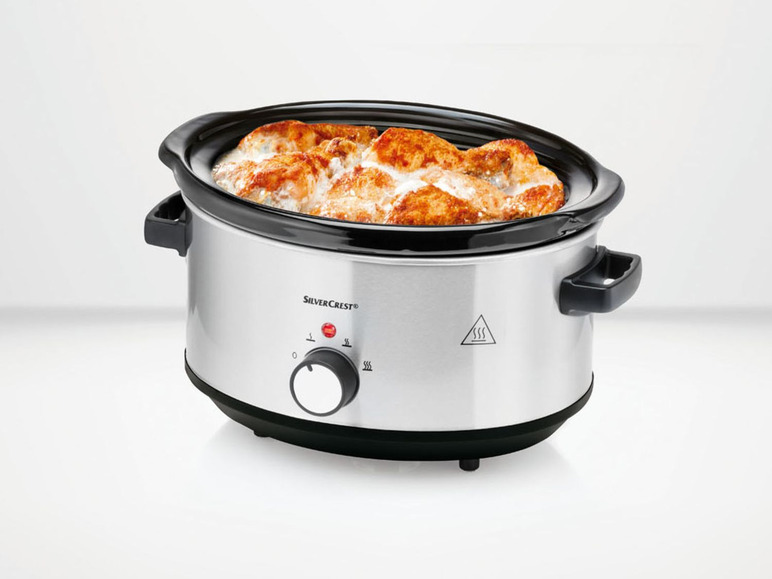 Slow cooker