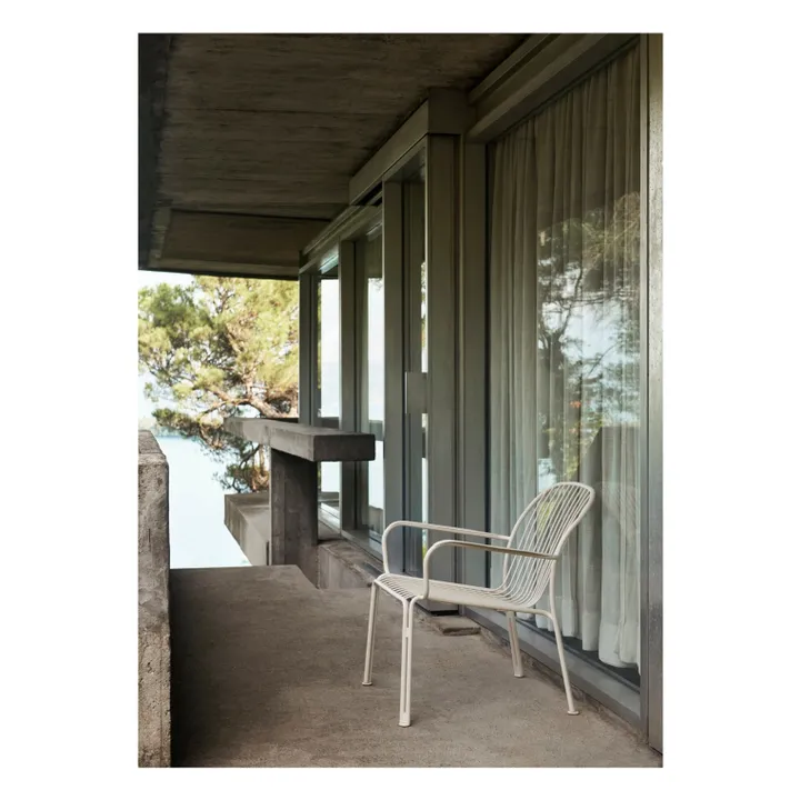 & Tradition Chaise lounge avec accoudoirs Thorvald SC101, Space Copenhagen | Ivoire