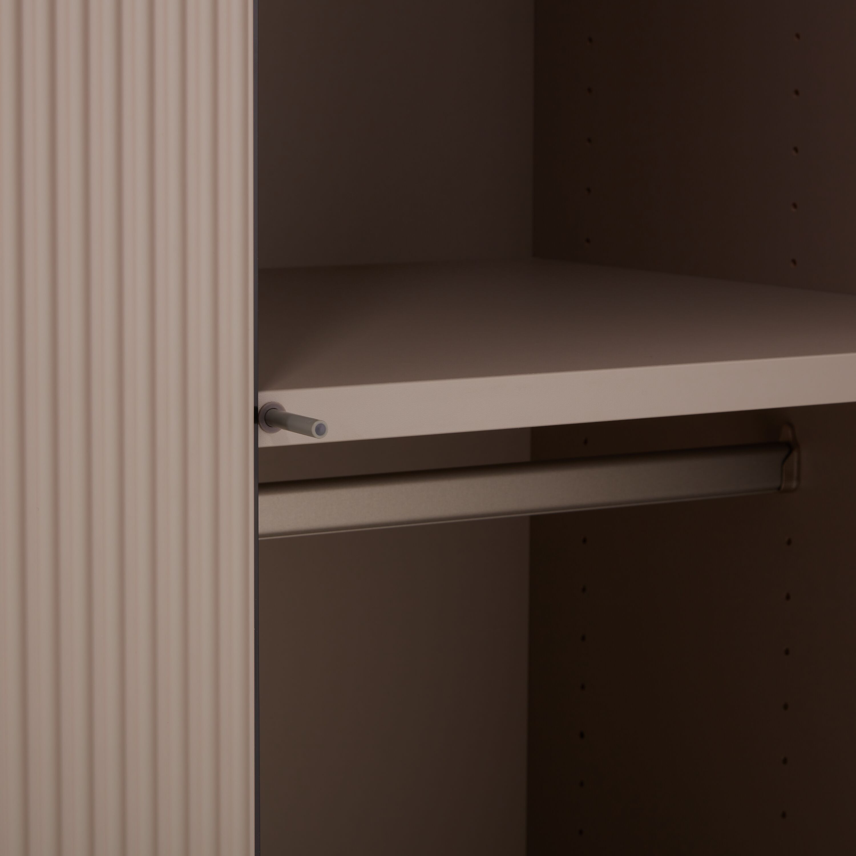 MODUL PLUS Drehtürenschrank - Nougat / B: 153.0 cm x T: 59.0 cm x H: 220.0 cm