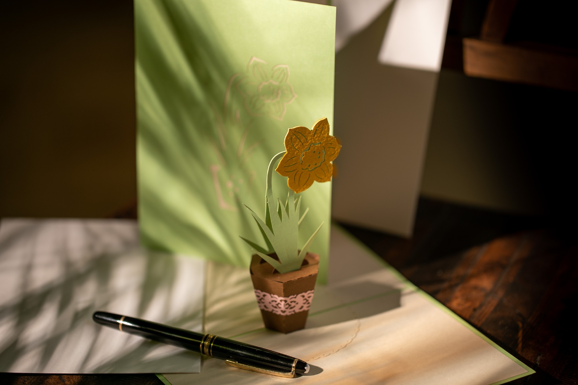 Pop-Up Karte 'Topfblume', gelb, L 18 cm, B 13 cm günstig bestellen