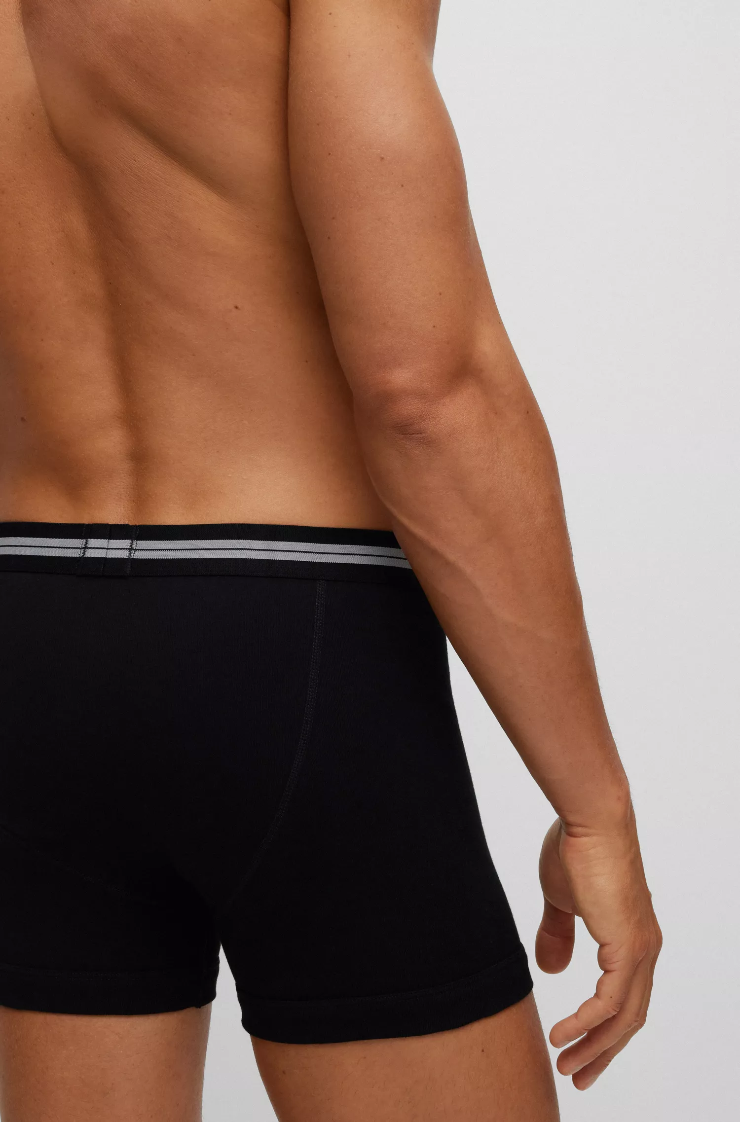 Cueca boxer BOSS preta em algodão tricotado com cós com o logotipo.