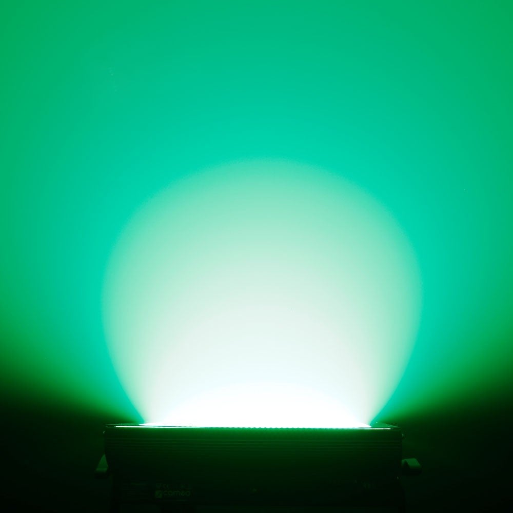 Cameo THUNDER WASH 600 RGB strobe / blinder / wash