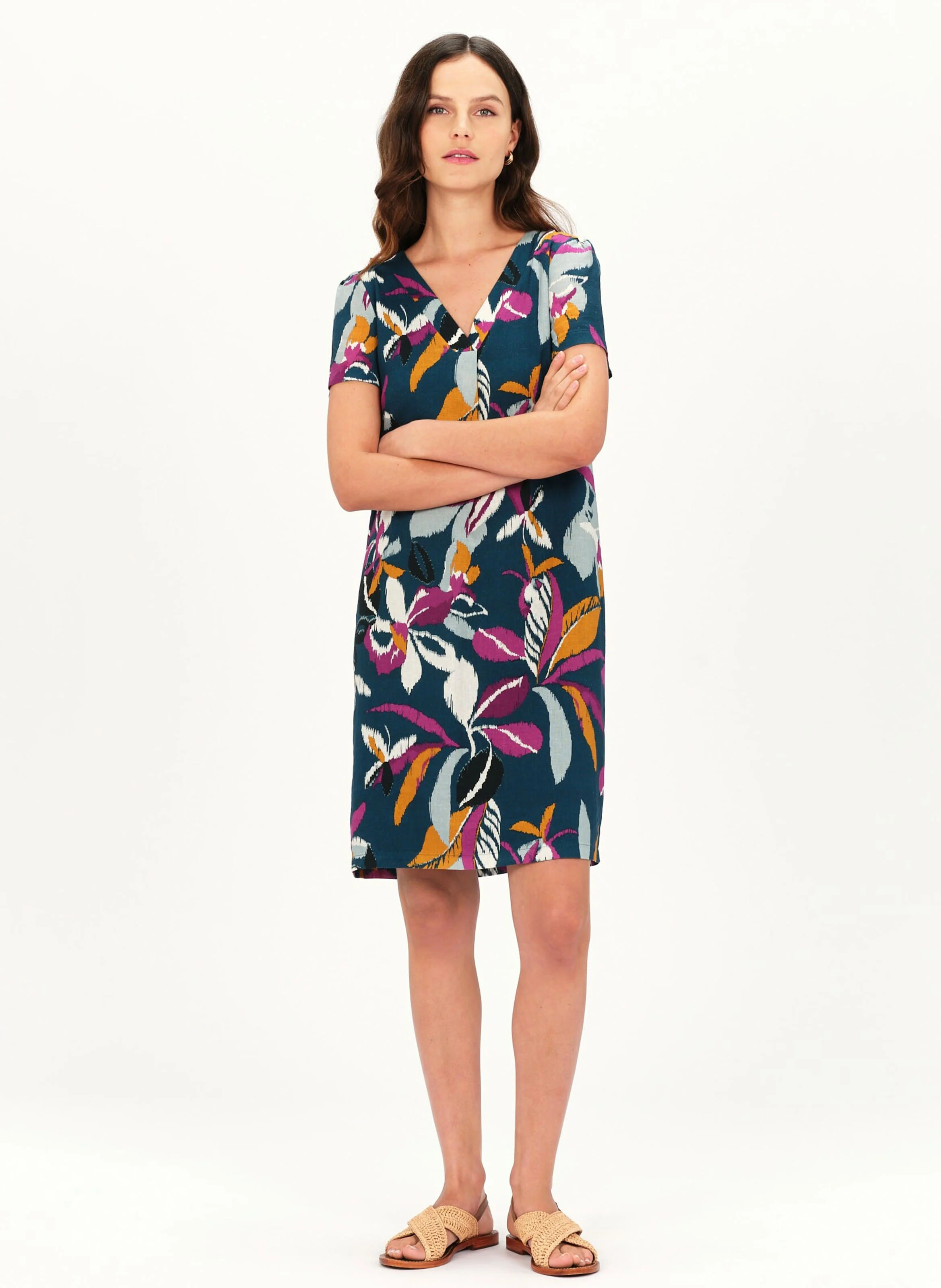 RAMELA1 - Robe courte col V à imprimé floral | Vert