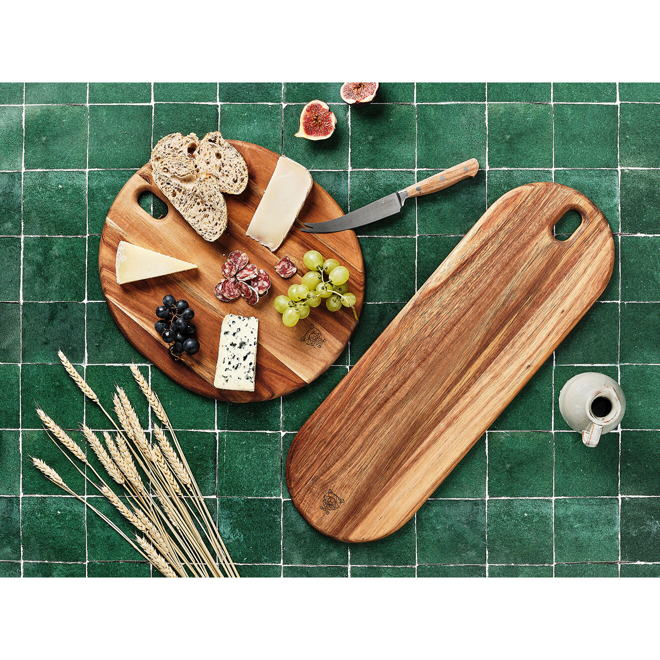 Bjorn Planche à découper en bois d'acacia Elin bois vernis - 55x18x1 cm