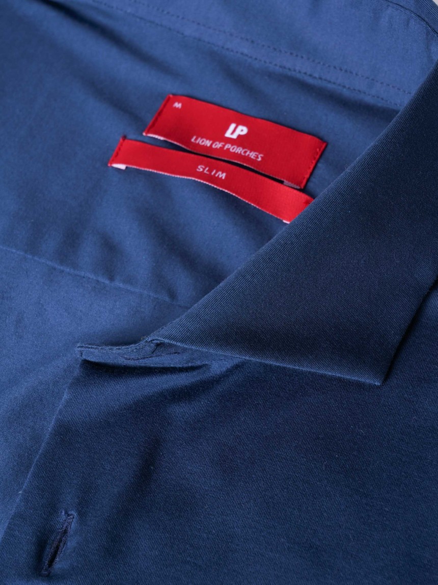 Camisa slim fit com bolsos