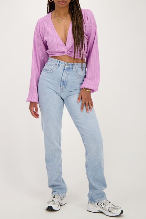Paarse crinkle crop top met knoopdetail