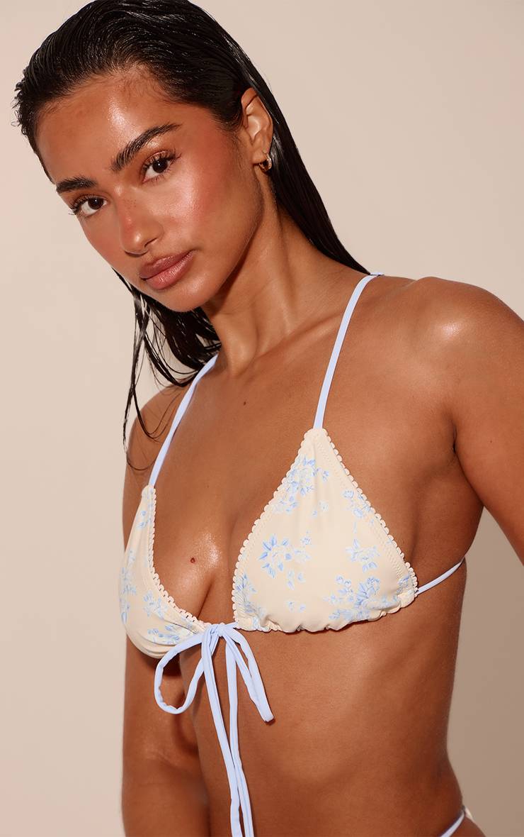 Crème Haut De Bikini À Imprimé Fleuri Ditsy Bleu Avec Nœud Devant