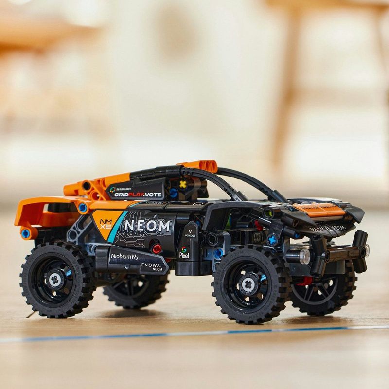 Lego - Technic - NEOM McLaren Extreme E Racewagen - Bouwstenen