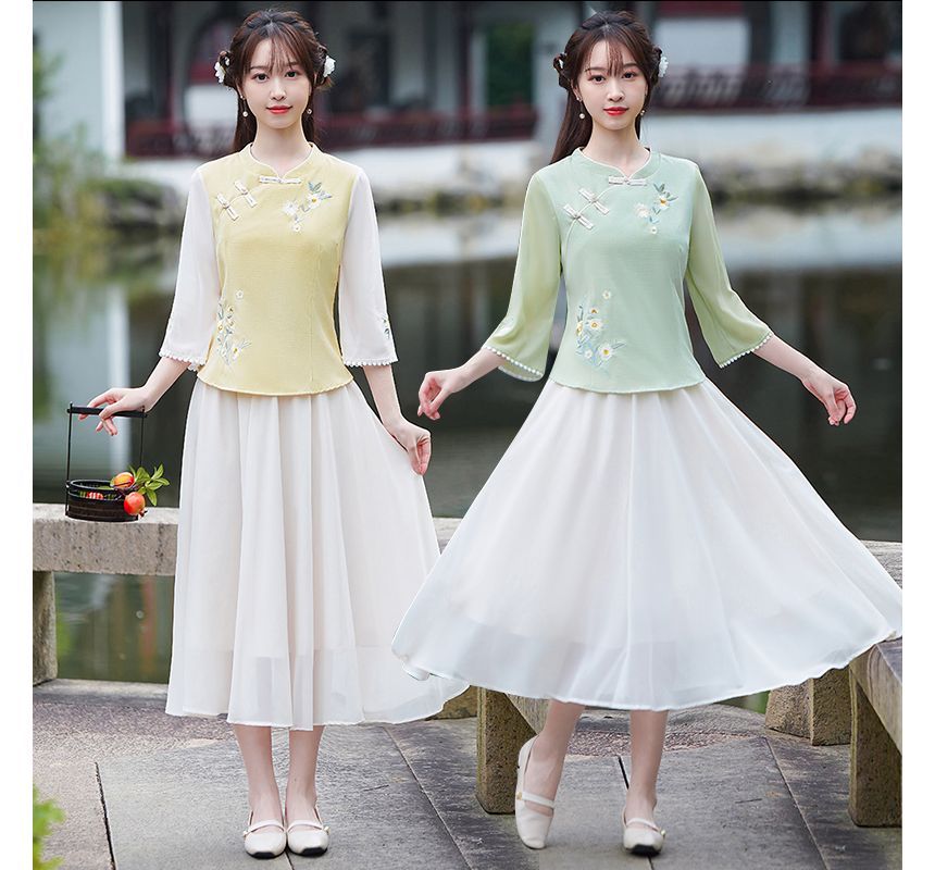 Fioridi - 3/4-mouw V-hals bloemen Hanfu top / Hoge taille midi A-lijn rok / Set