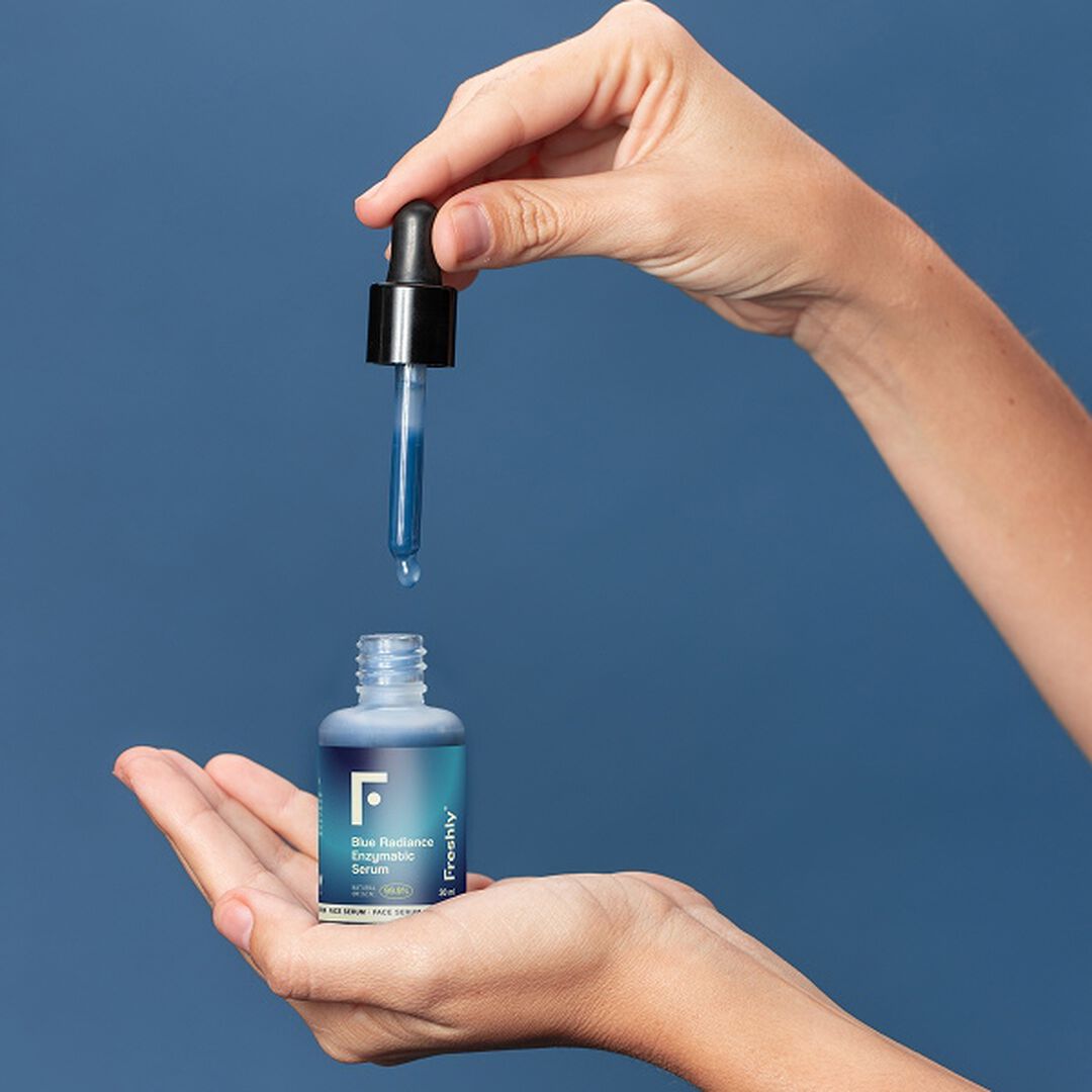 FRESHLY  Sérum Exfoliante Enzimático - Blue Radiance Enzymatic Serum - 30ml