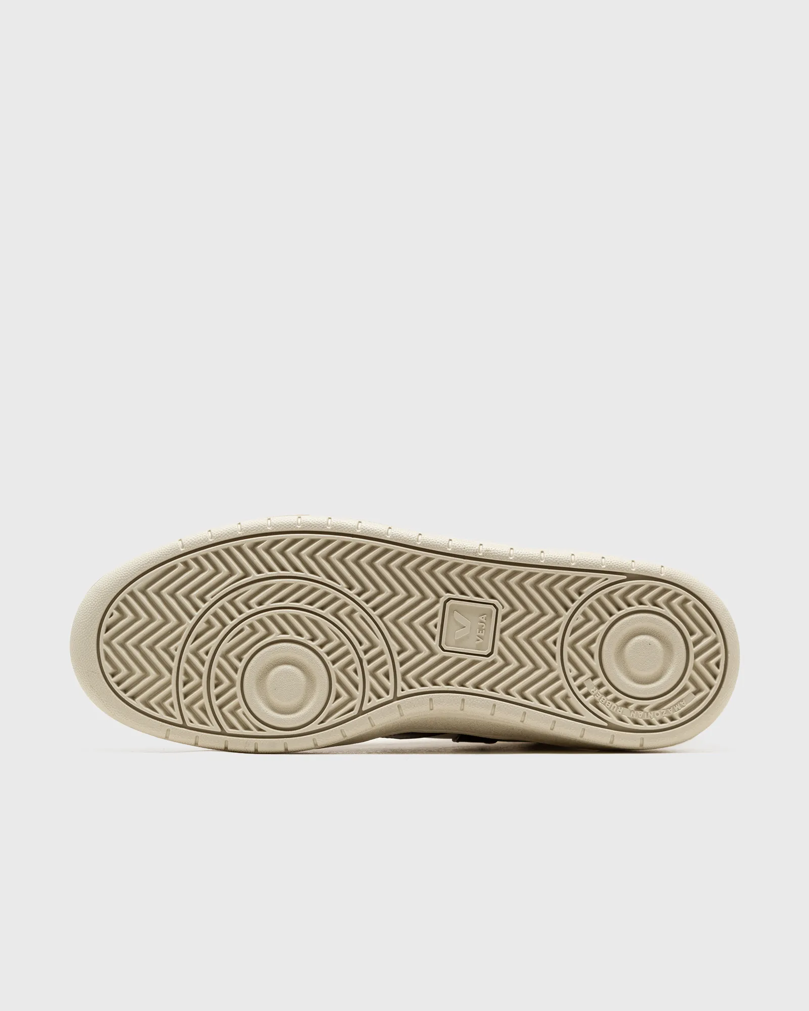 Veja V-15 LEATHER