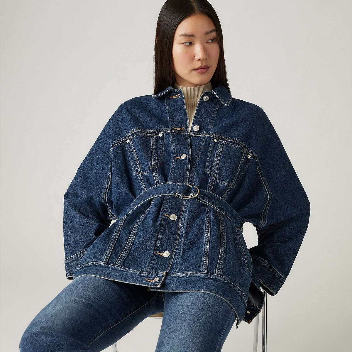 LEVI'S<br>Jas Belted Dolman Trucker