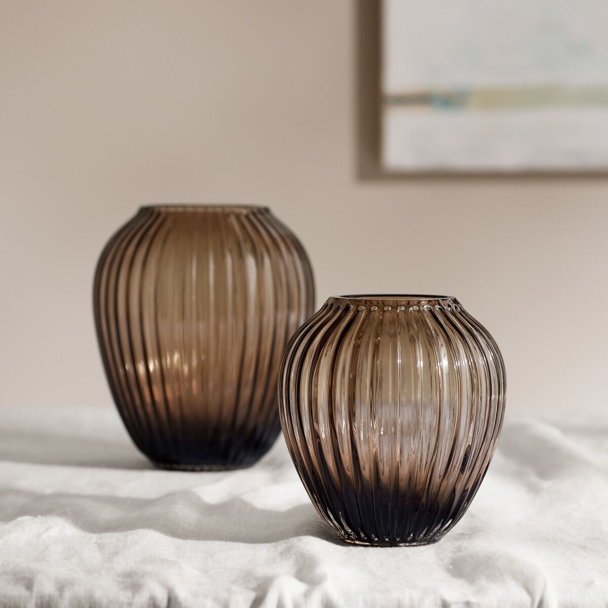 Hammershøi vase, 18.5 cm, valnøtt