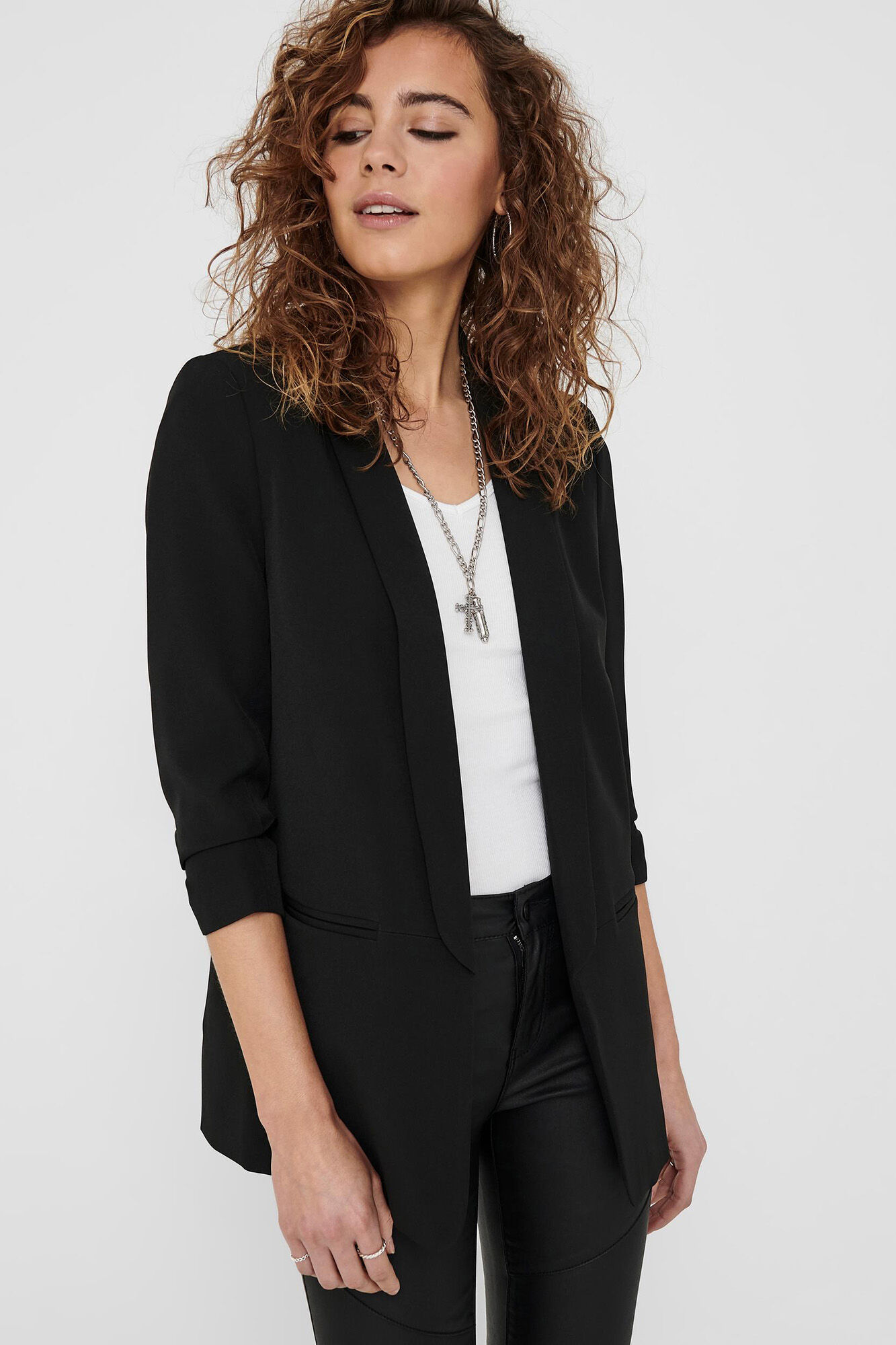 Blazer com mangas curtas e lapelas