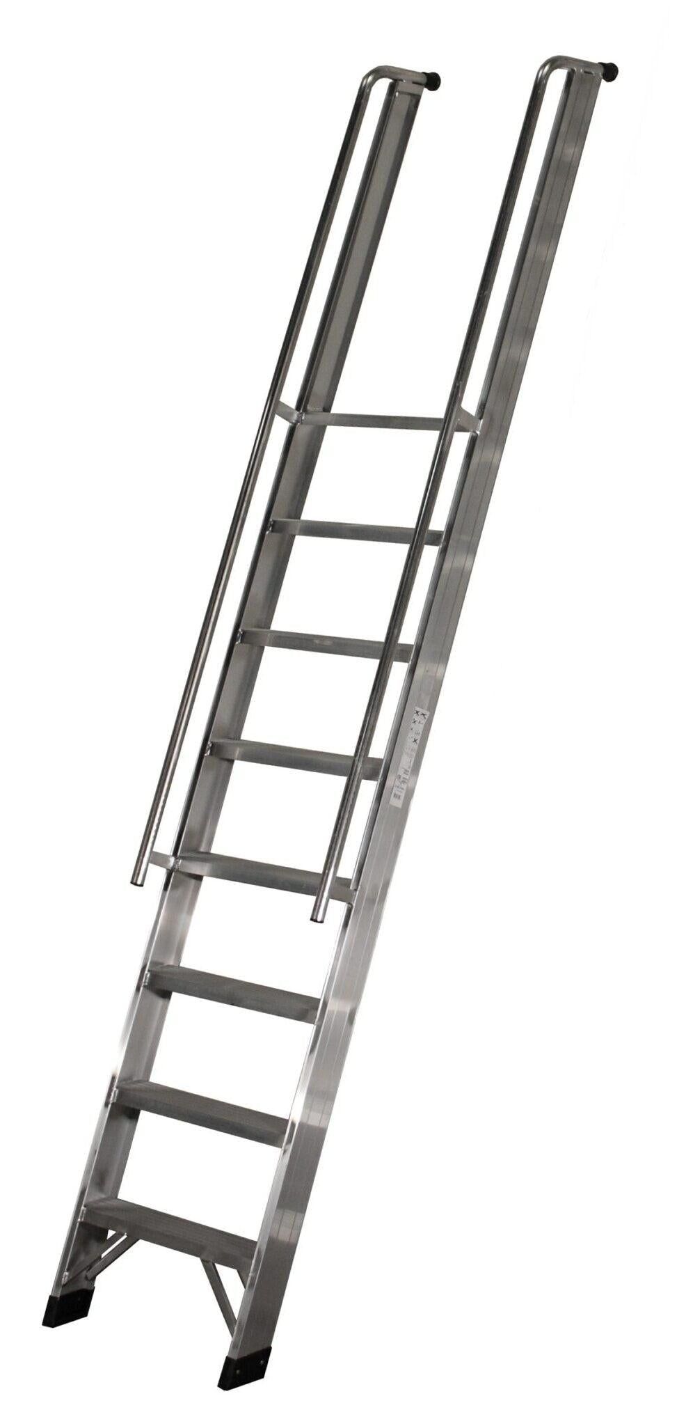 Little Jumbo magazijntrap  1×8 treden - 4904100108