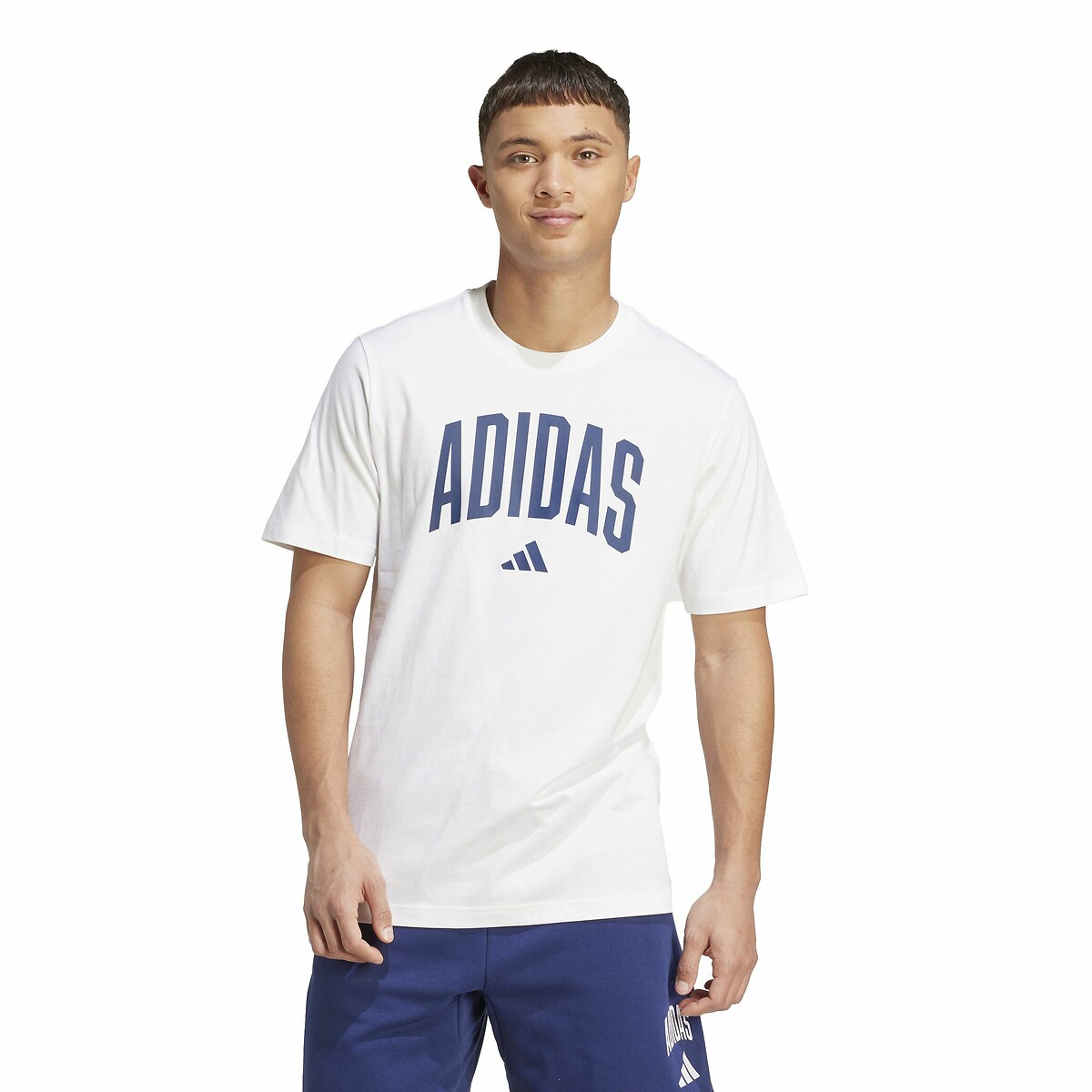 ADIDAS ROUPAS ESPORTIVAS<br>Camiseta universitária de manga curta