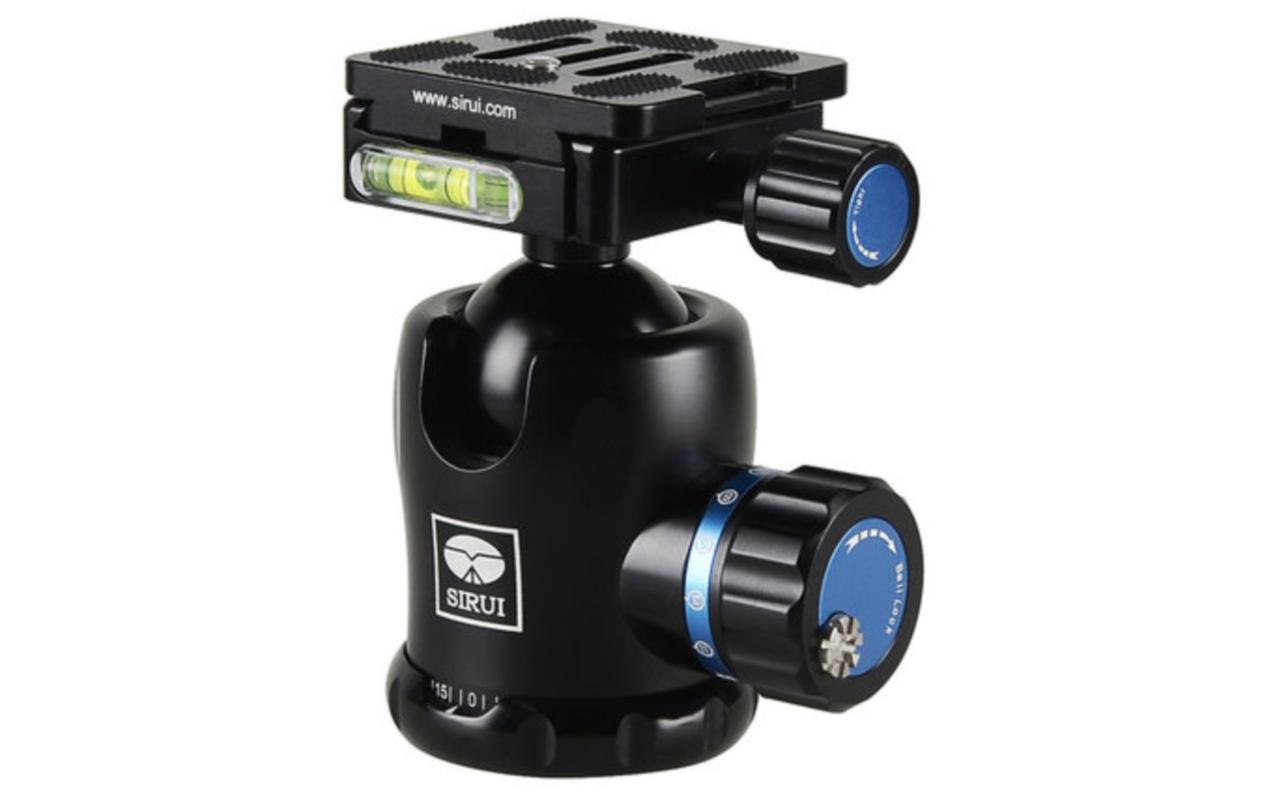 Stativkopf K-20 II<br>Profi-Kugelkopf mit integrierter Wasserwaage