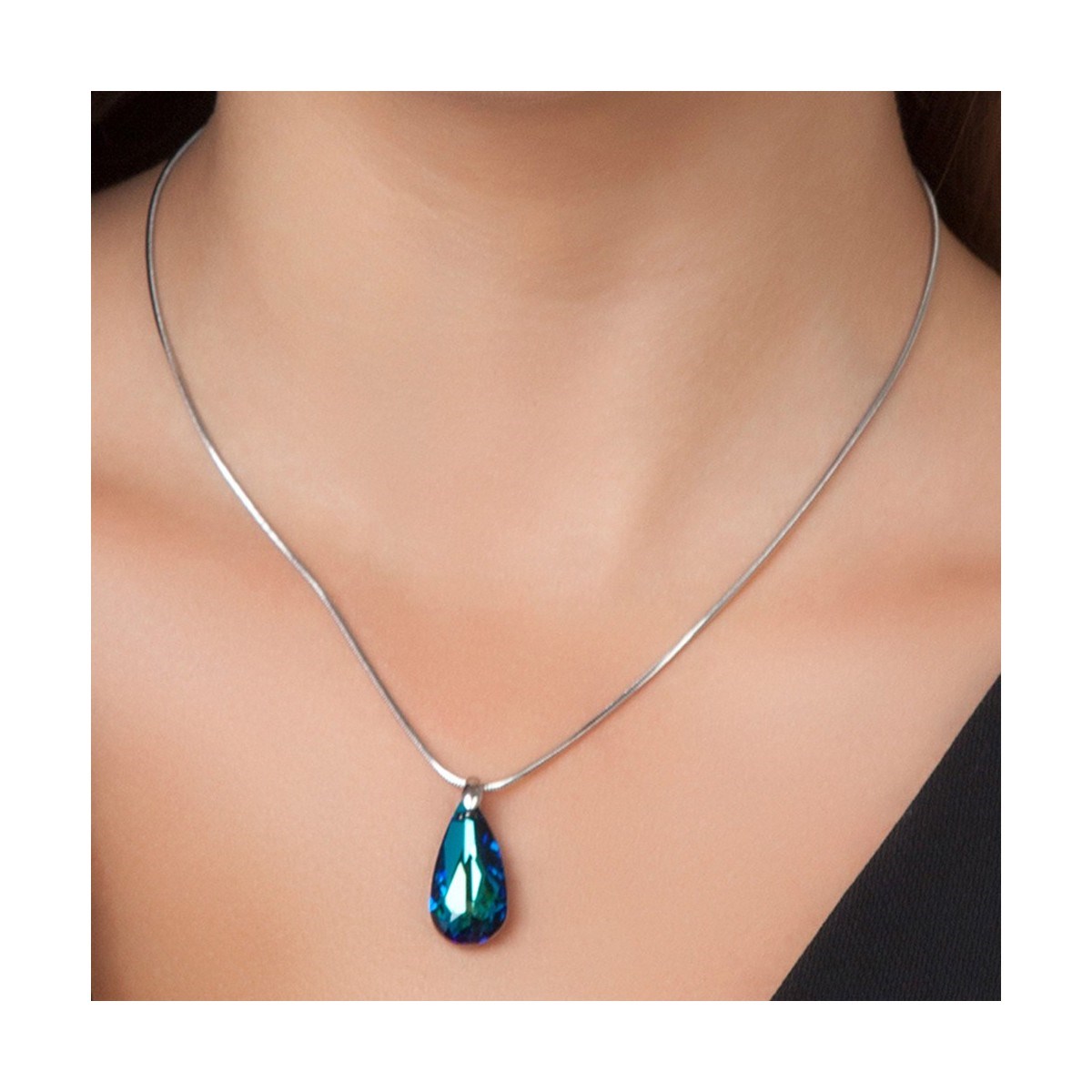 Collier SC Crystal orné de Cristaux scintillants