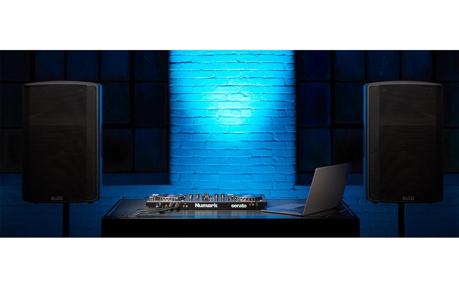 DJ-Controller NS4FX<br>Professioneller 2-Deck-DJ-Controller mit 4 Kanälen