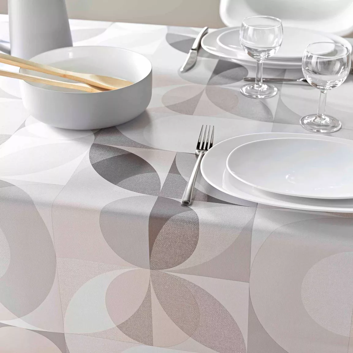 Nappe rectangulaire anti tache (150 x 240 cm) Tessouro Grise