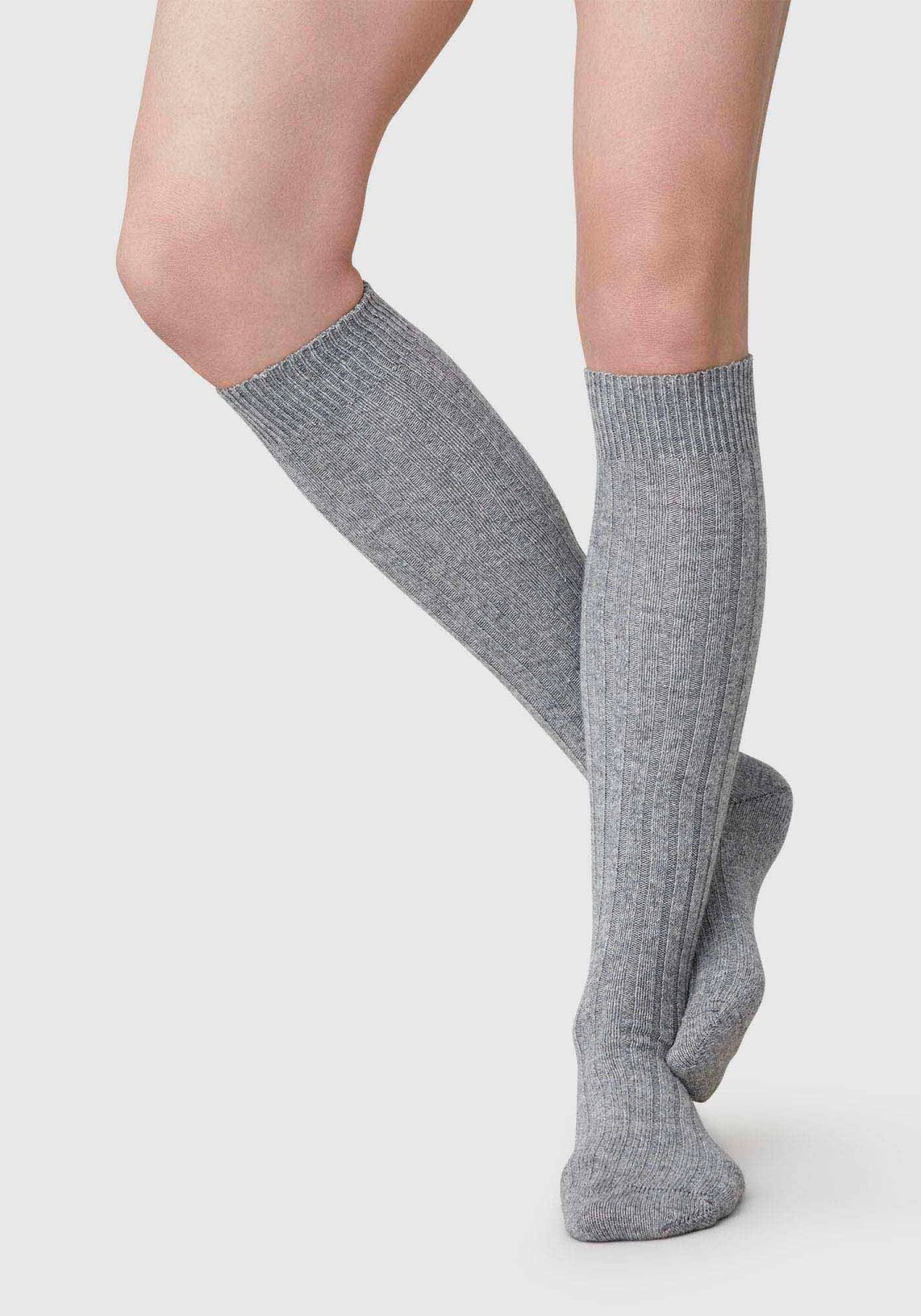 Swedish Stockings Kniestrümpfe Bodil Chunky Knee-High Light Grey