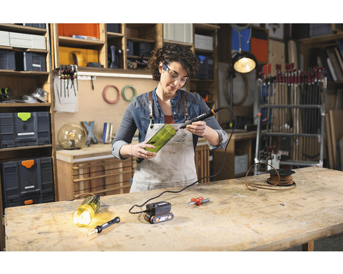 WORX MakerX - Dubbele set WX990 bestaande uit accu haakse slijper WX741L, multitool WX739.9 incl. HubX accuadapter WA7161 20V en accu (2.0Ah)