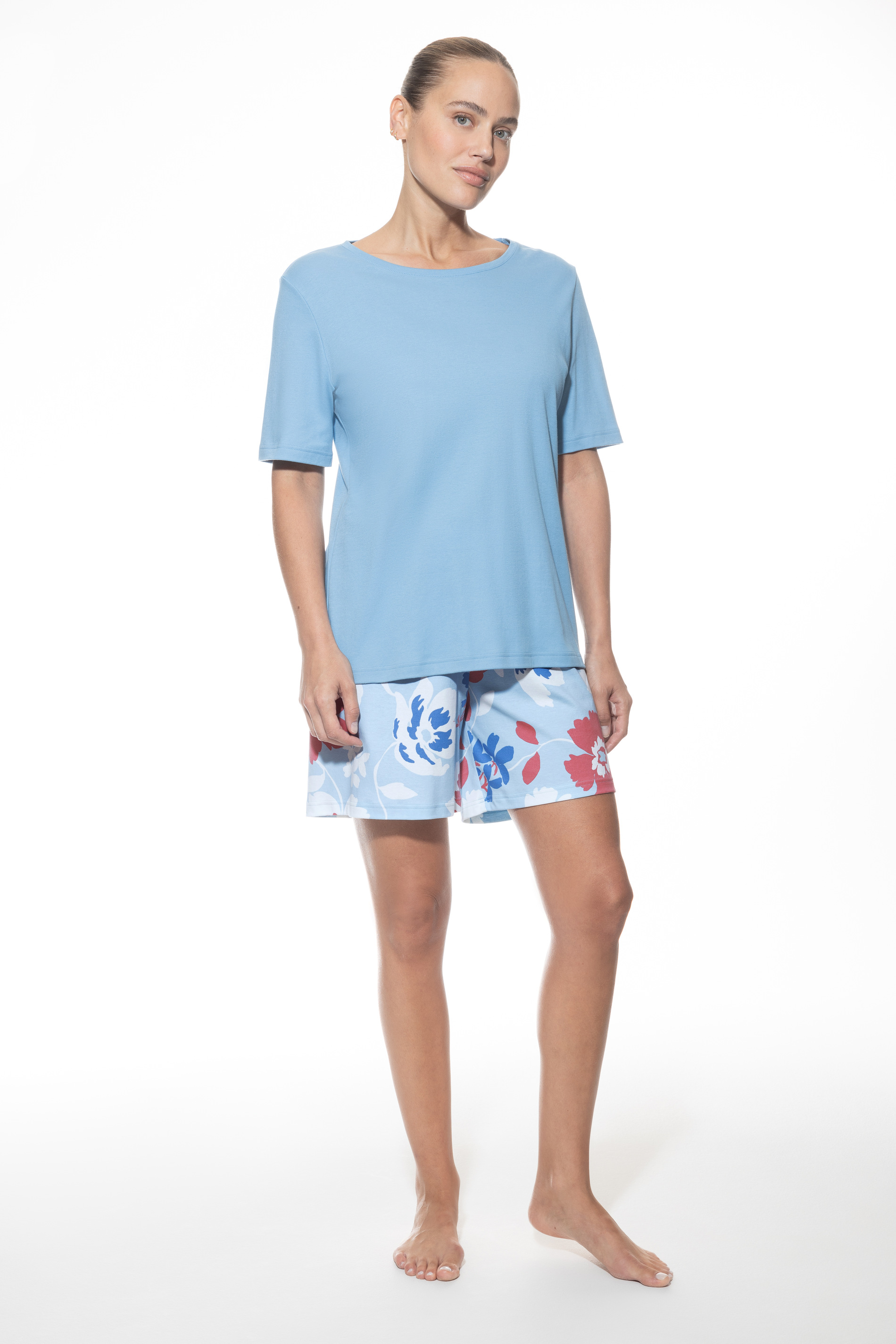 Anzug kurz<br>Serie Springrose
