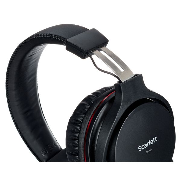 Focusrite Scarlett Solo Studio 4th Gen.
