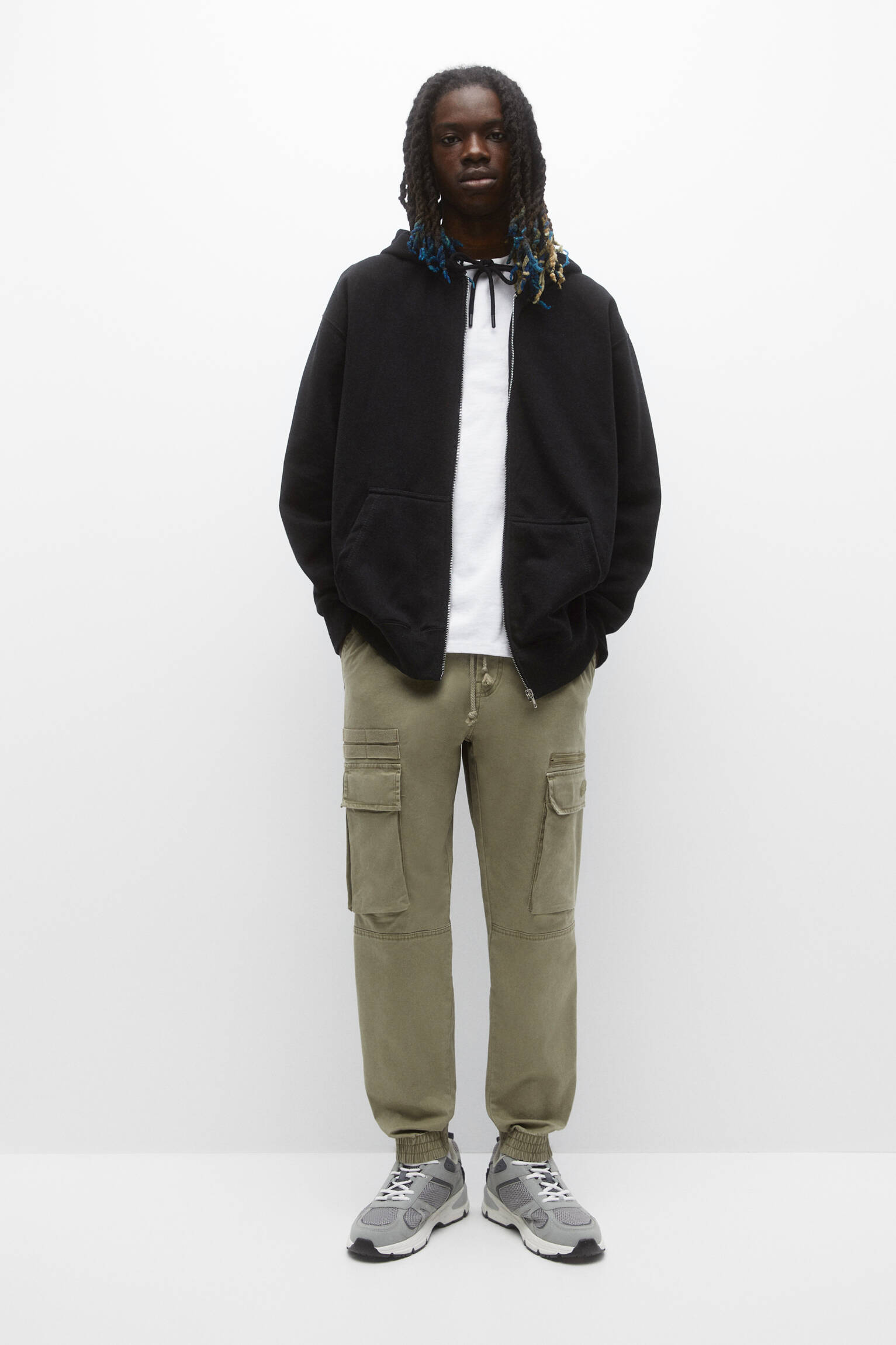 Calça cargo jogger - cáqui