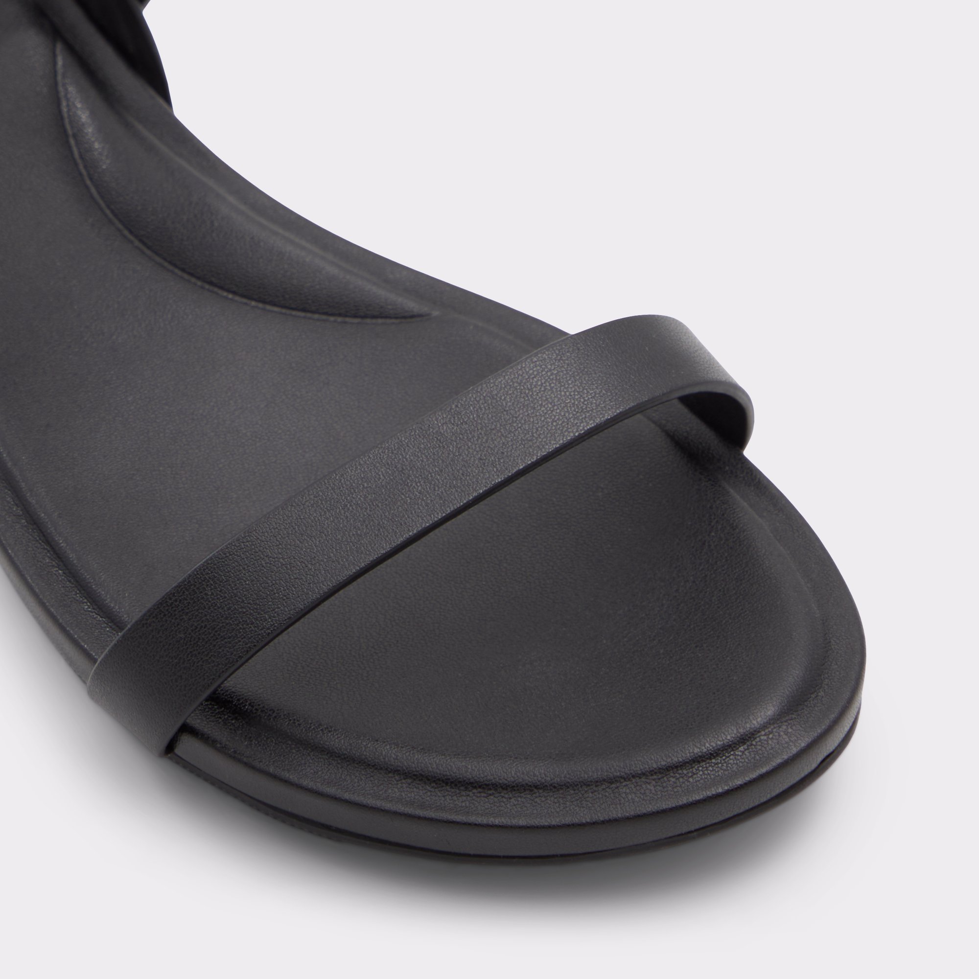 Pomawin Black Women Flat Sandals