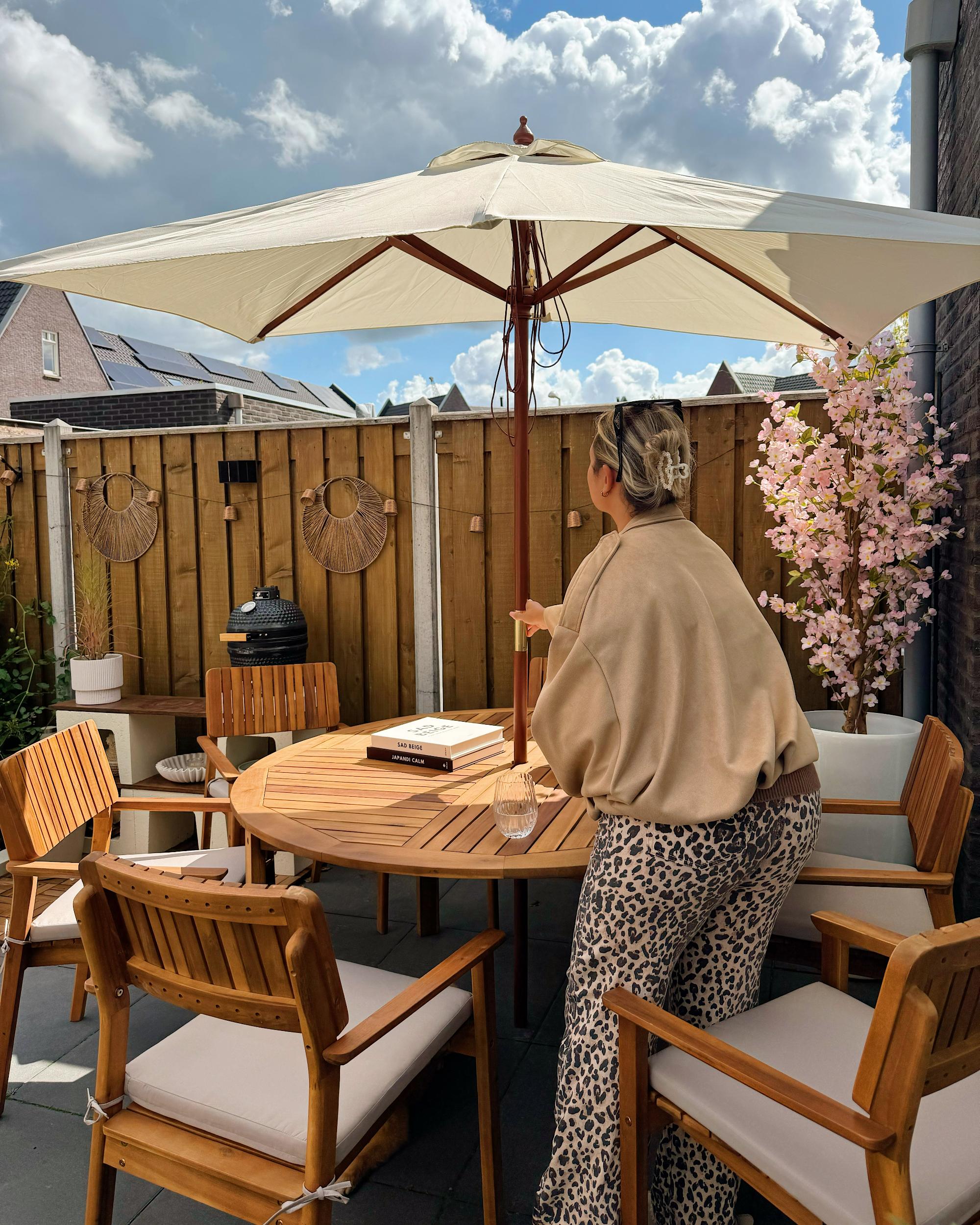 Tuinset 6-zits AGELLO met parasol (12 opties) Acaciahout Bruin
