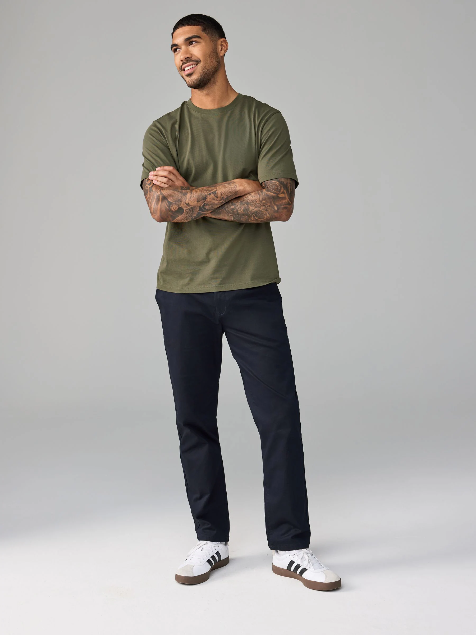 Groen-kaki - Normale Pasvorm - Essentieel katoenen T-shirt met ronde hals