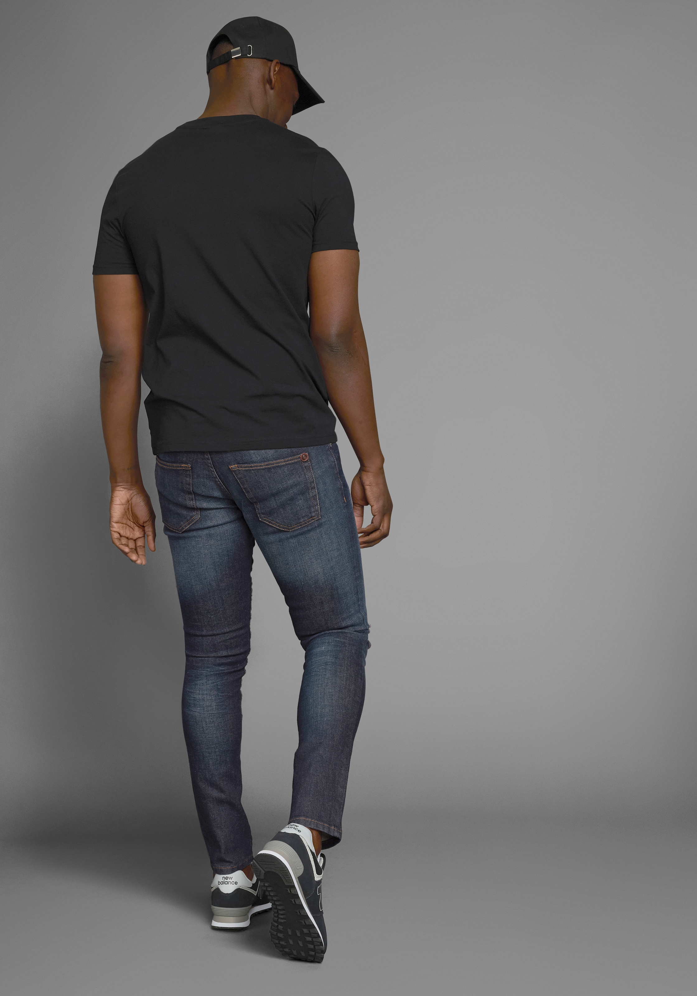 Bruno Banani Slim-fit-Jeans »Jimmy (Stretch)«, schmale Beinform,  niedrige Leibhöhe,  mit Button-Fly