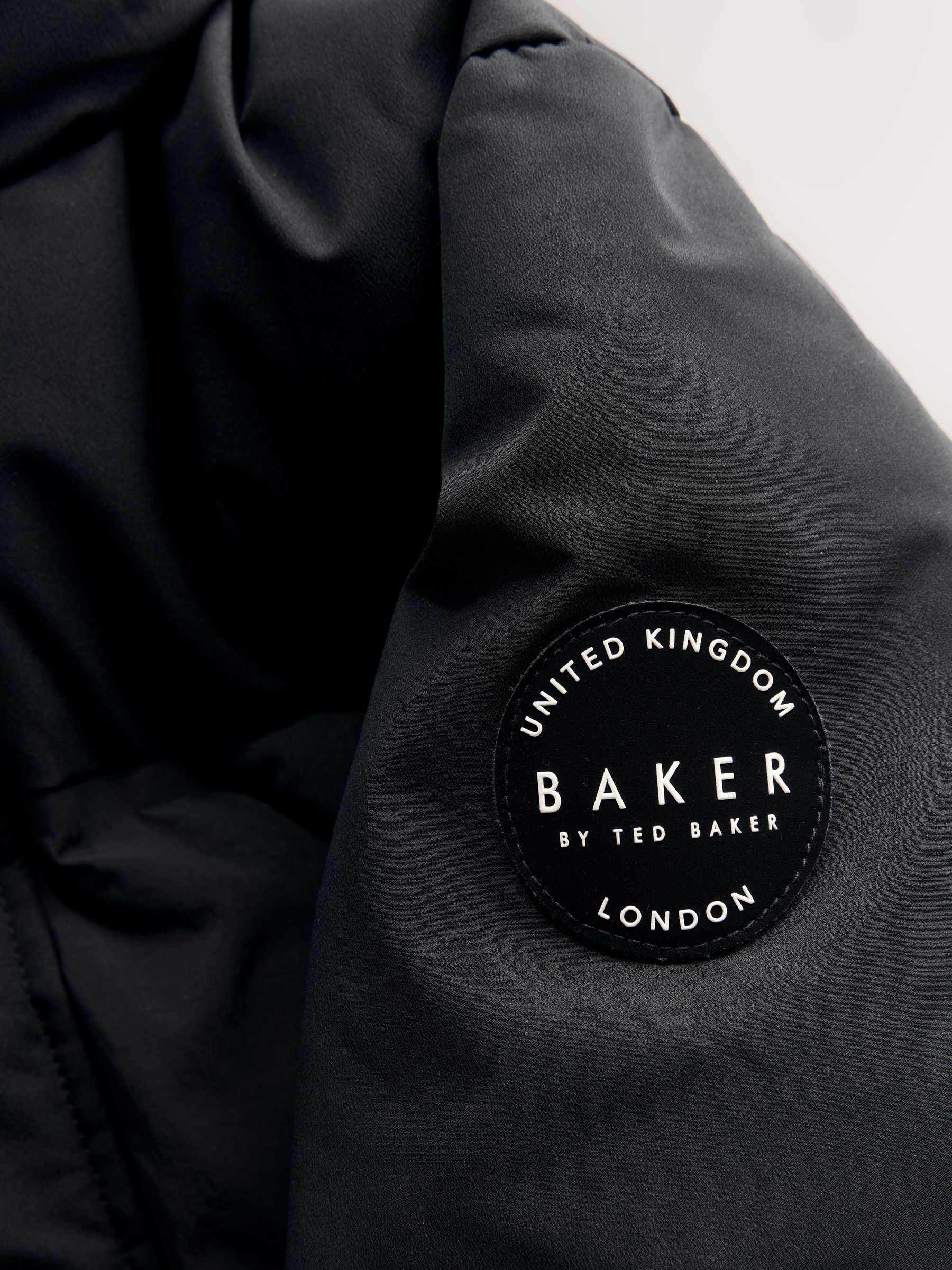 Zwart - Baker By Ted Baker regenbestendige gewateerde lange jas