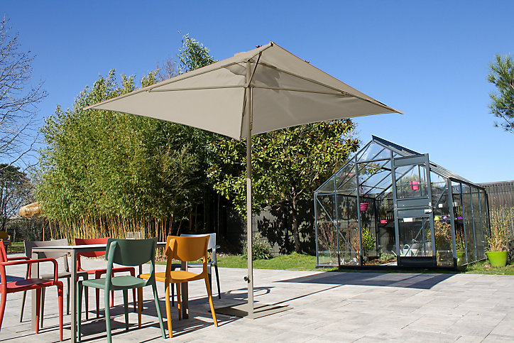 Pied de parasol FLAT en acier laqué taupe