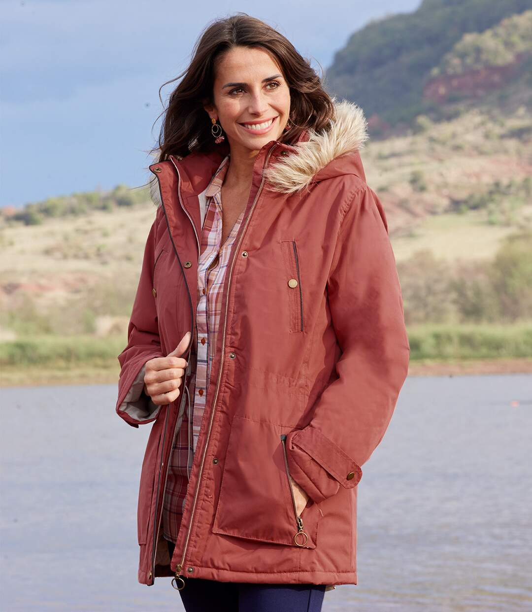 Parka Multipoche à Capuche Fausse Fourrure