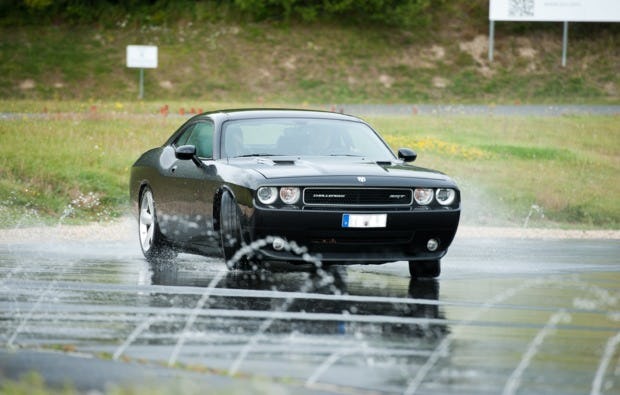 Drift   Fun - Sportfahrertraining in Nürburg - Raum Koblenz