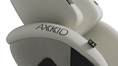 Axkid One 3 Bakovervendt Bilstol, Beachgrass Beige