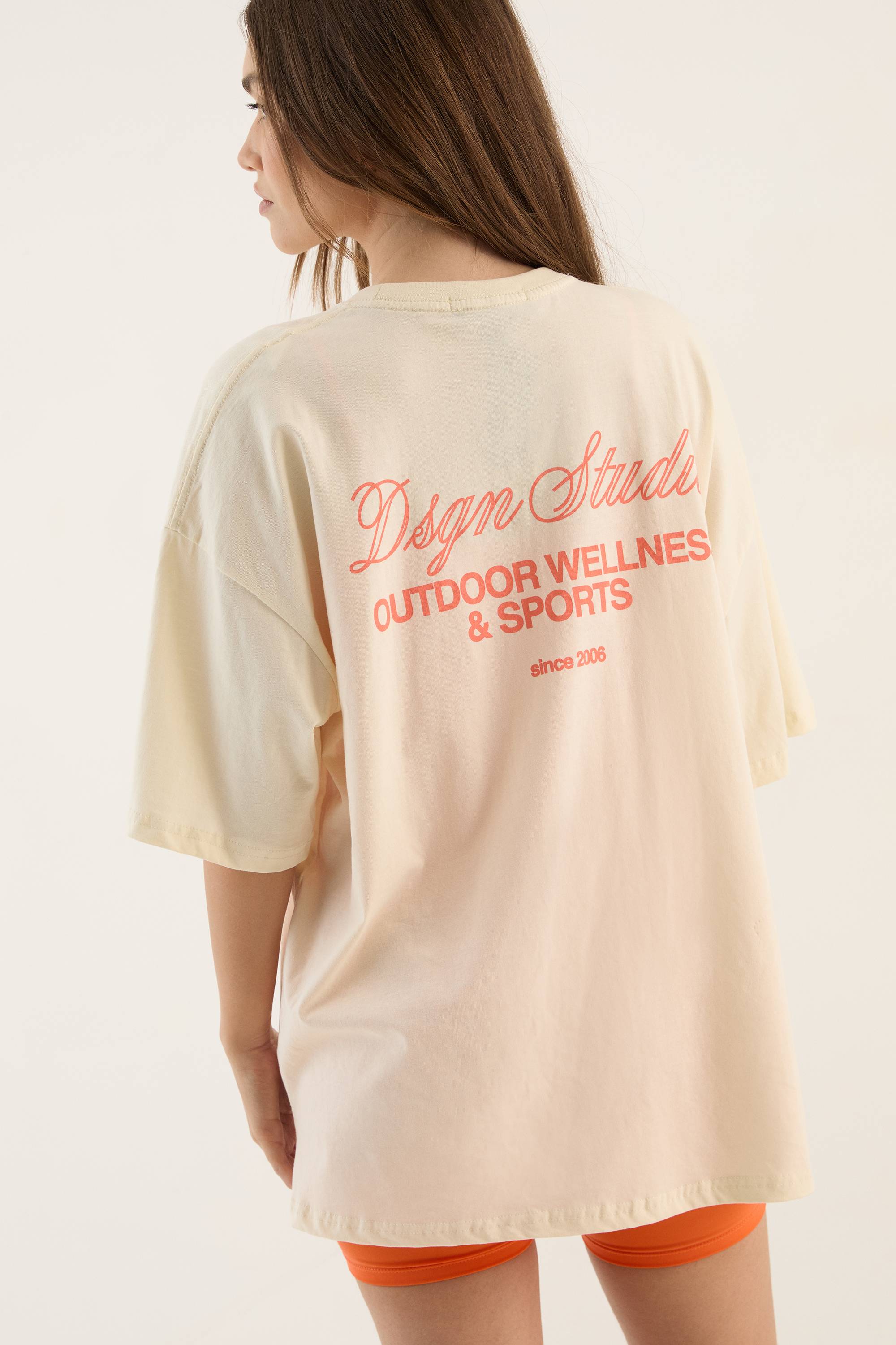 T-shirt Oversize Imprimé Bien-être En Plein Air Et Sports Dsgn Studio