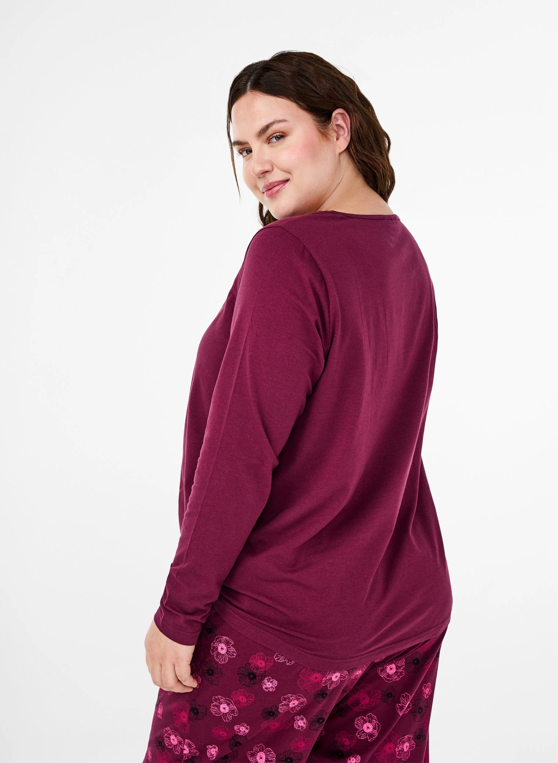 Natbluse i bomuld med tekstprint