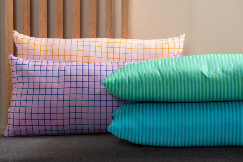 Cushion Raya Rectangle PT4298BB Bright blue