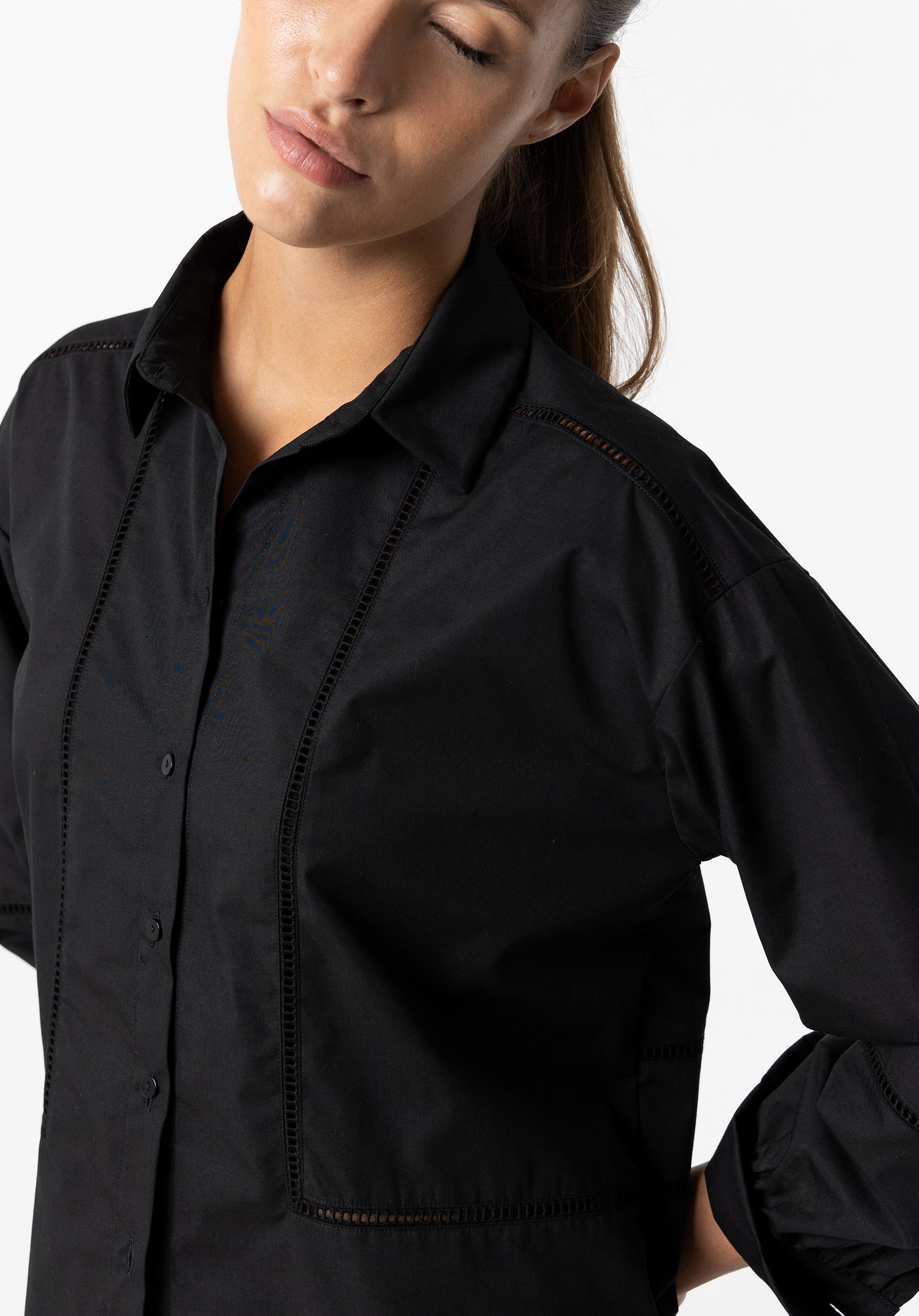 Camisa com Entremeios
