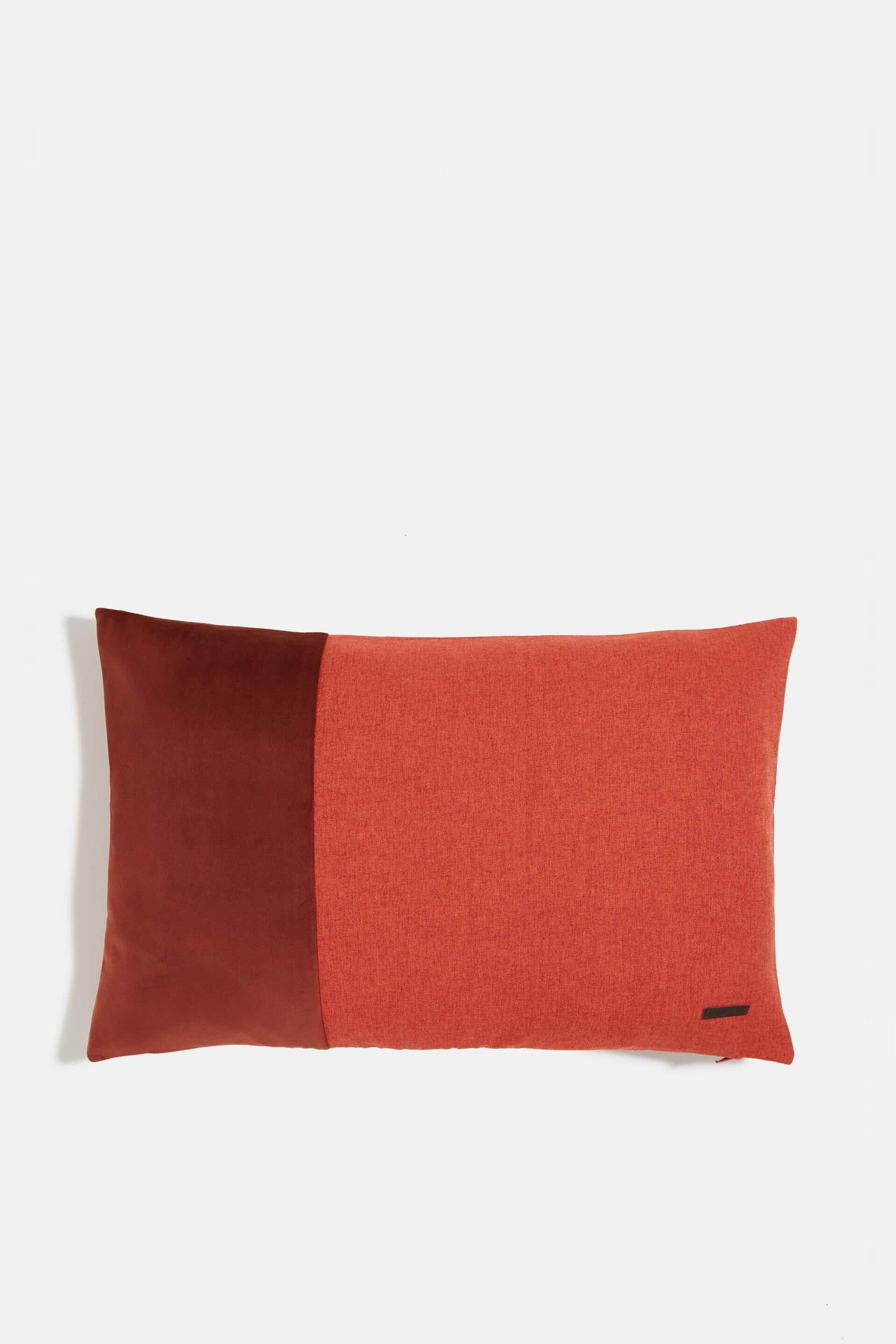 Housse de coussin en mélange de matières à teneur en micro velours