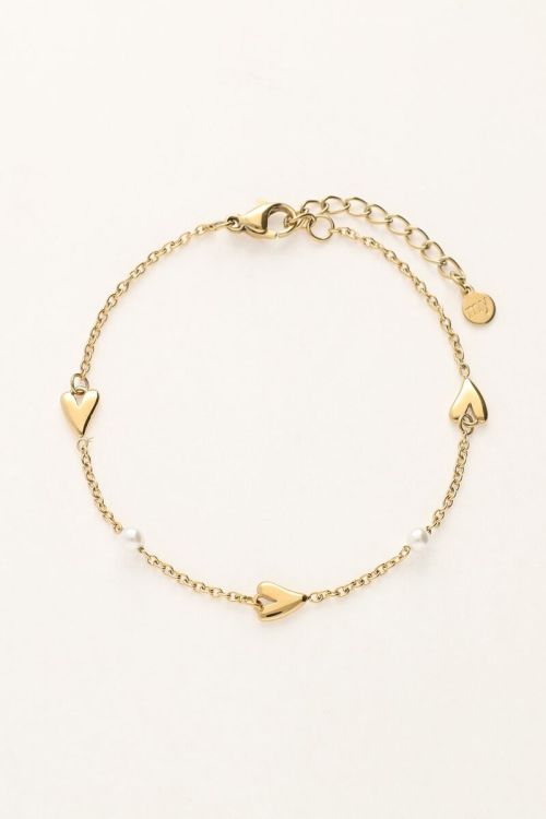 Armband met hartjes en parels