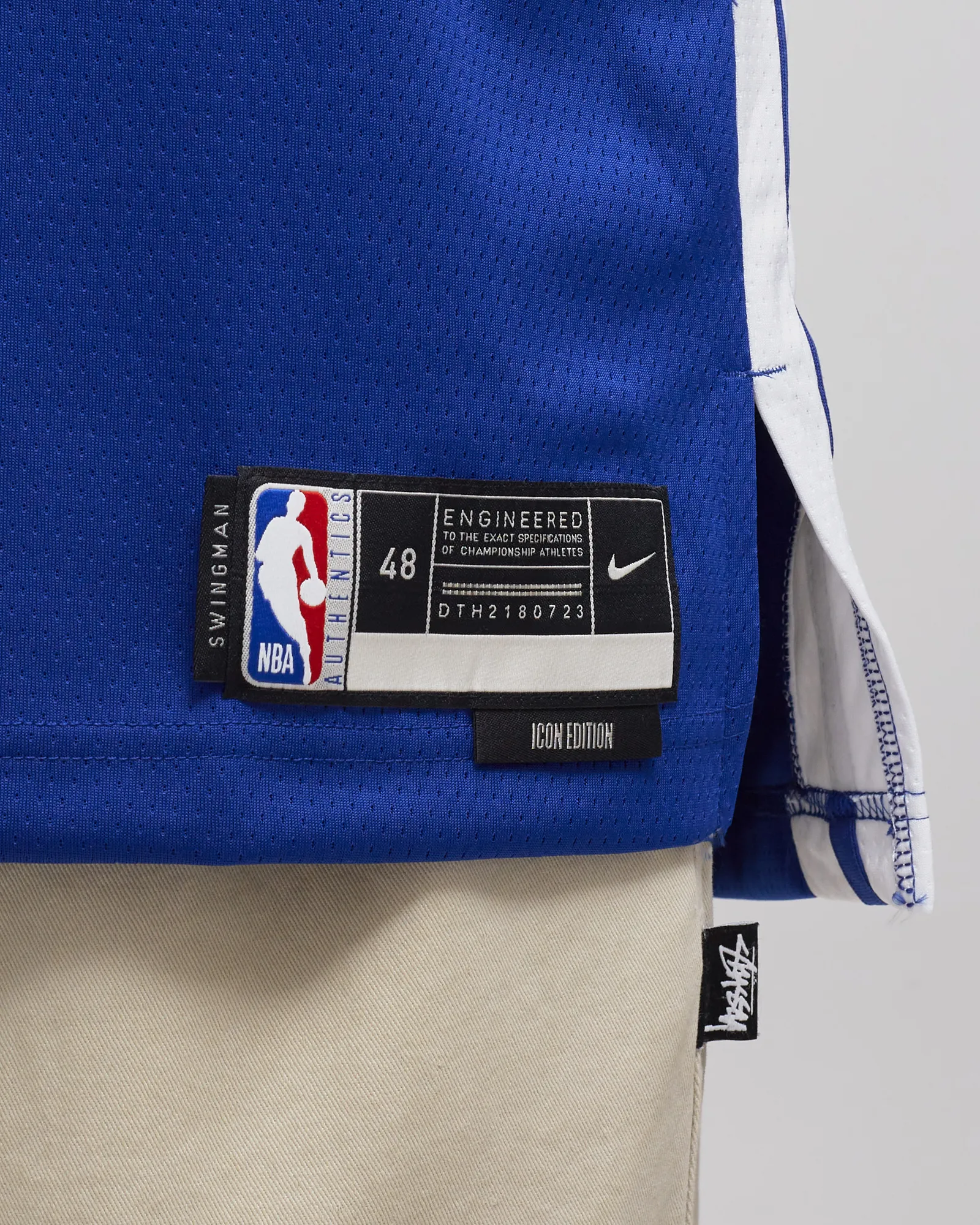 Nike Golden State Warriors Icon Edition 2022/23 NBA Swingman Jersey