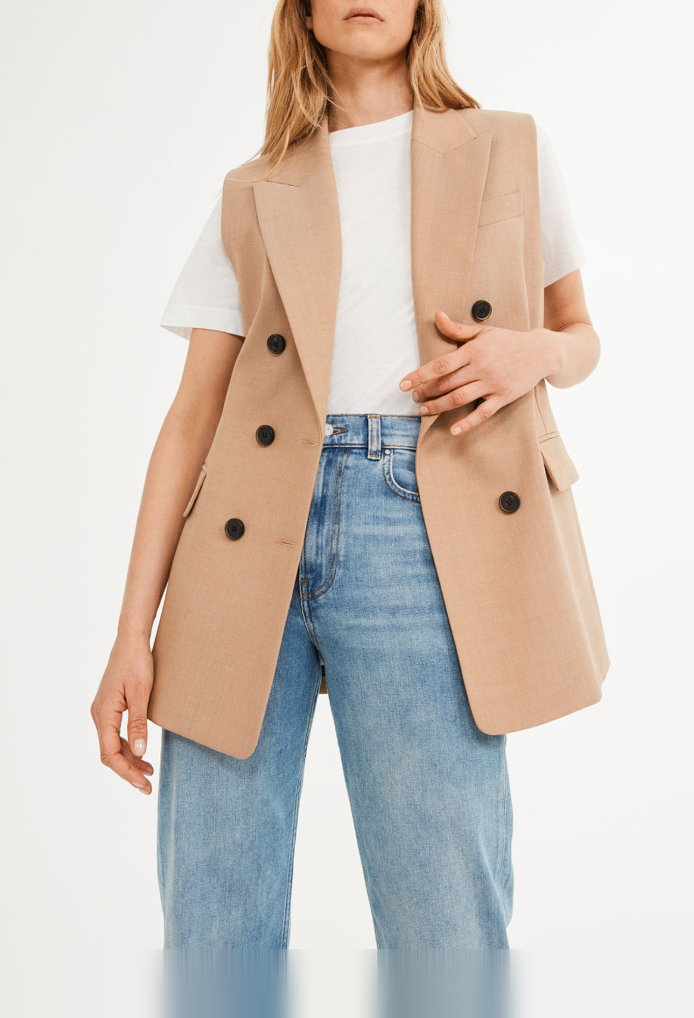 Veste sans manches en laine tra&ccedil;able