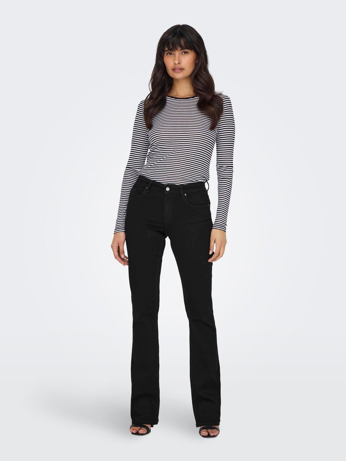 ONLBLUSH Mittlere Taille Ausgestellt Jeans Black Denim