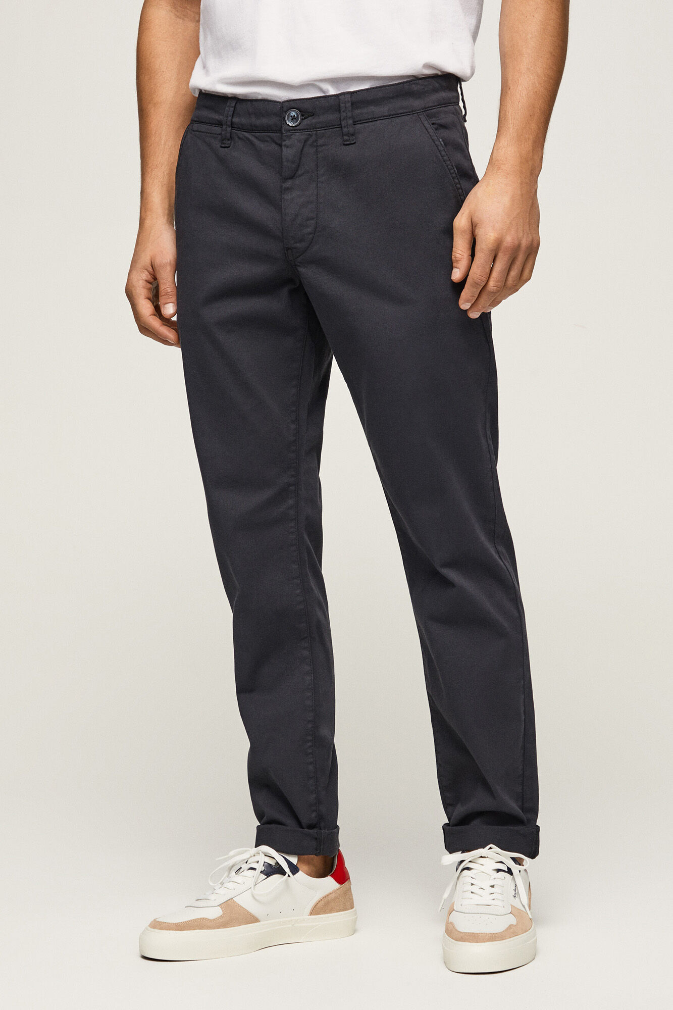 Calça chino slim Charly