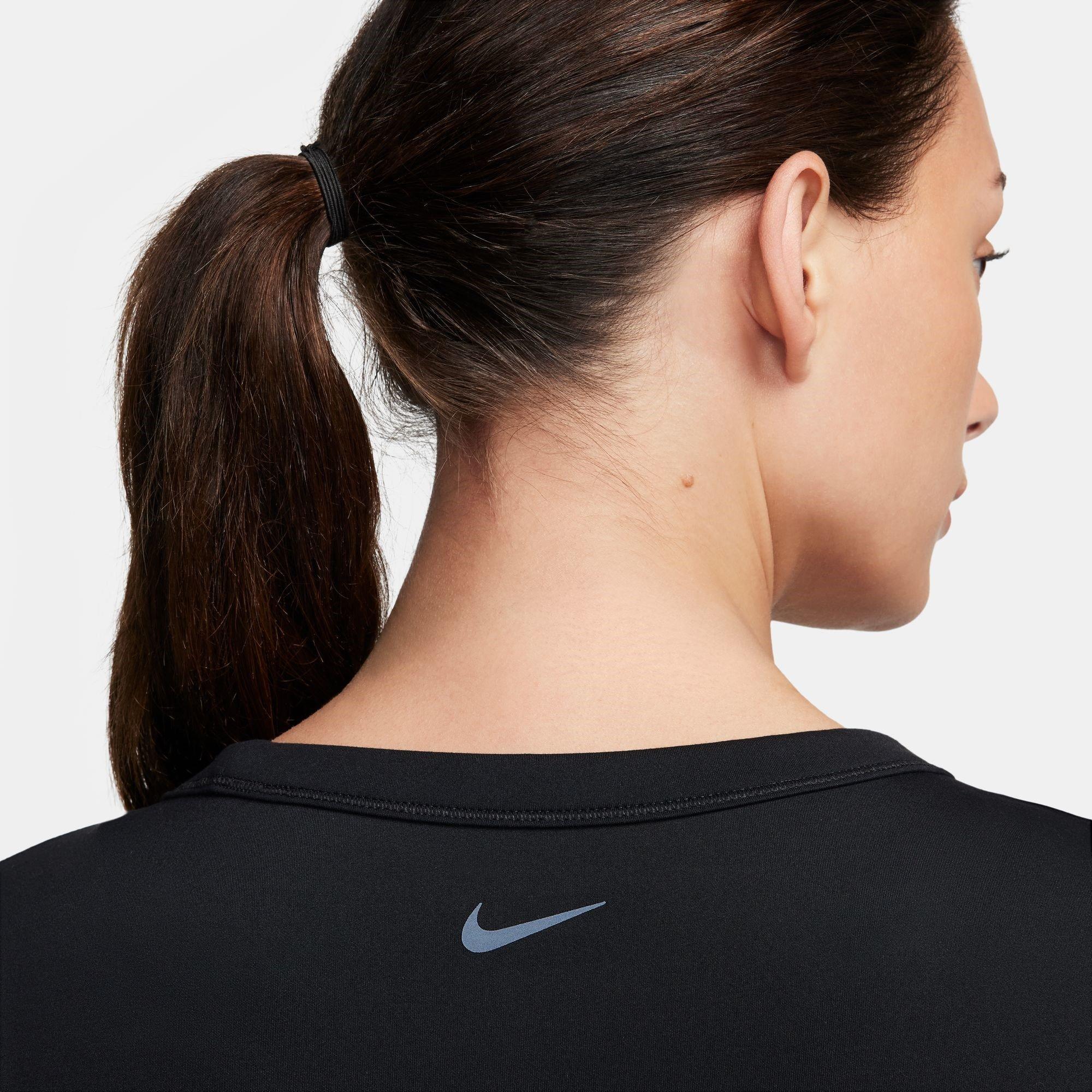 Nike One Fitted Top Ld52